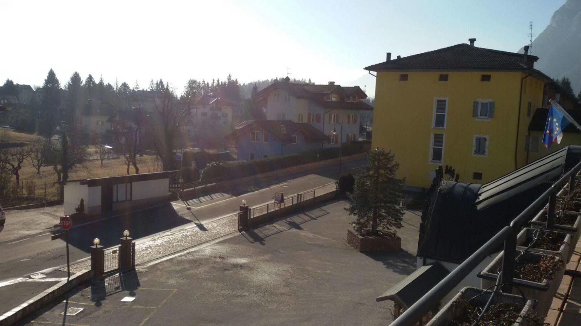 Hotel & Residence Montana Fai della Paganella Dış mekan fotoğraf